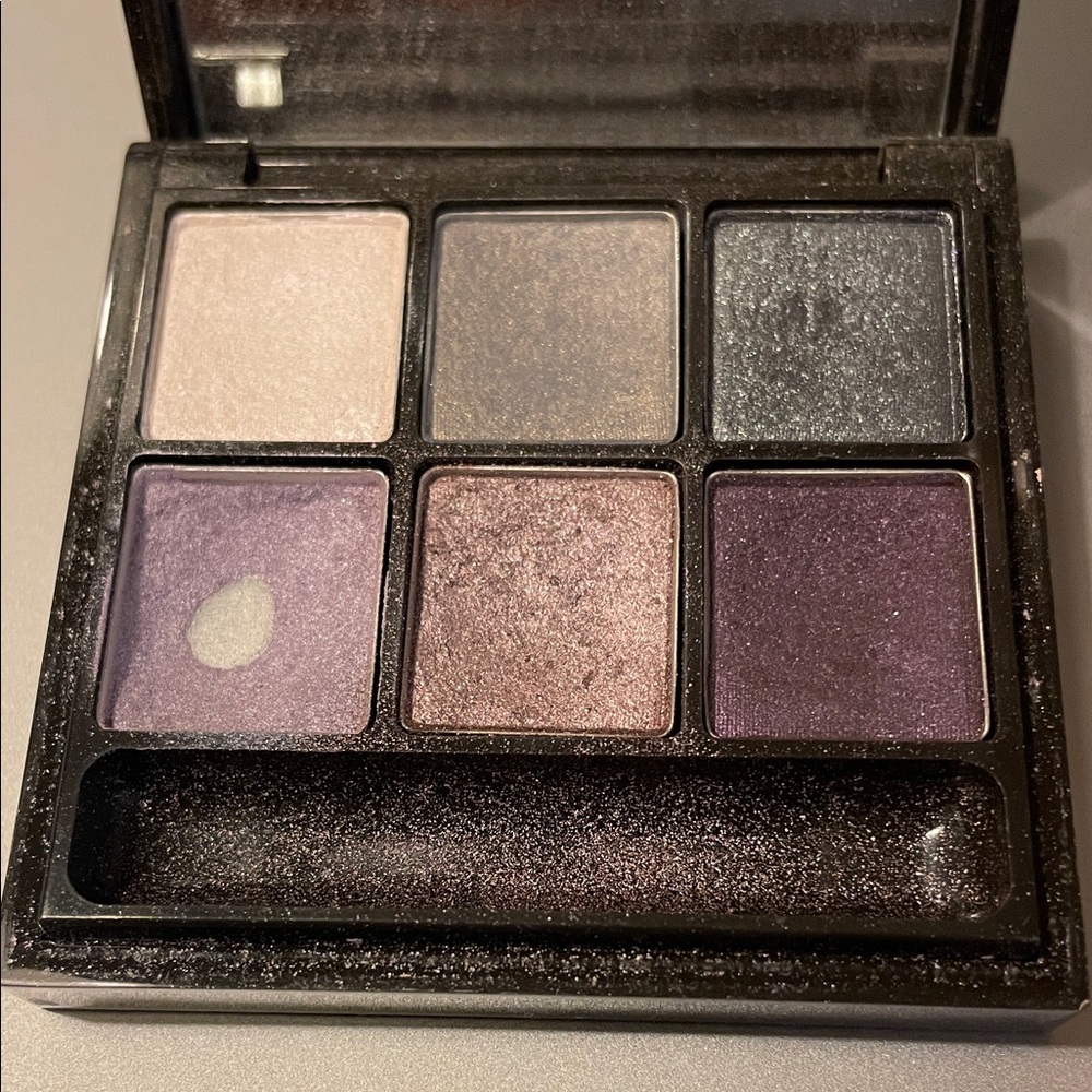 MAC Sorceress 6 Shadow Palette